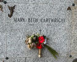 Mary Beth Cartwright (1965-2013): homenaje de Find a Grave