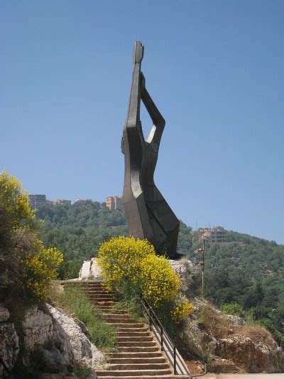 Ethnic Armenians in Lebanon mark centennial of “Genocide” – Ya Libnan