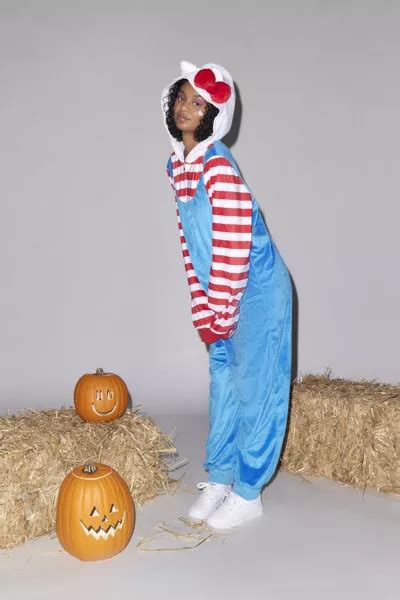 Hello Kitty Halloween Costume | Urban Outfitters