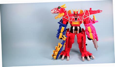 The Toy Museum: Power Rangers Dino Charge Megazord T-Rex, Stego and ...