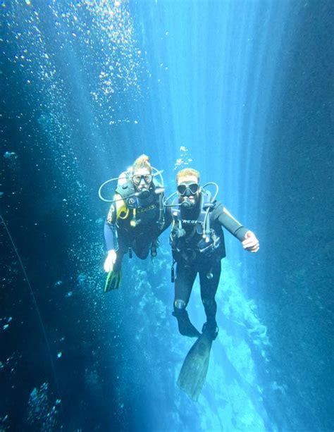 Cenote Diving in Tulum: A COMPREHENSIVE Guide [2024]