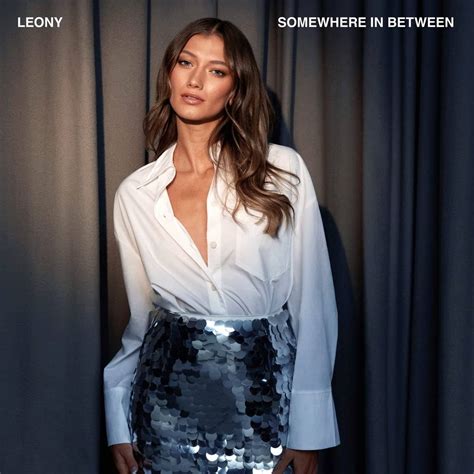 Leony 2023: Neuer Song “Somewhere In Between”, Album und Konzerte (Live-Tour)