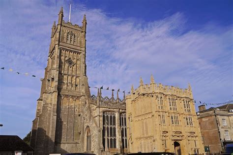 Walking in the country: Cirencester