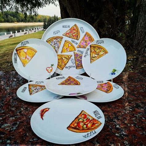 A set of ceramic pizza plates. A large dish 6 plates. | Etsy