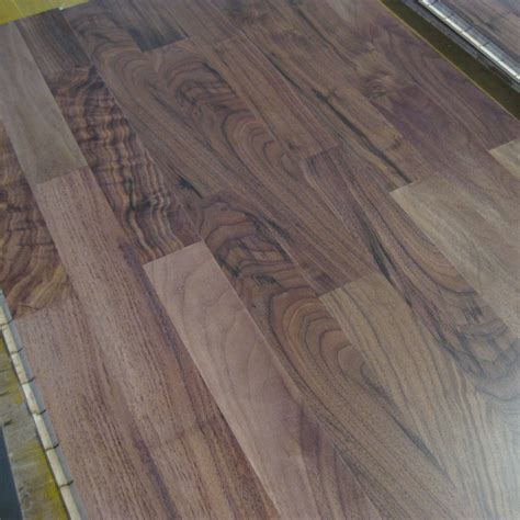 Natural Grade 3-Strip Engineered Walnut Flooring (T08-C) - China Walnut Engineered Wood Plank ...