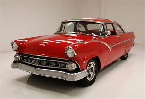 1955 Ford Fairlane | Classic Auto Mall