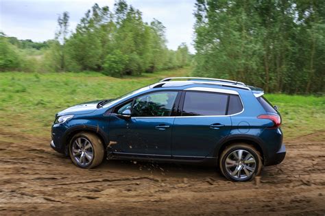 2016 Peugeot 2008 Compact SUV GT Line Gallery