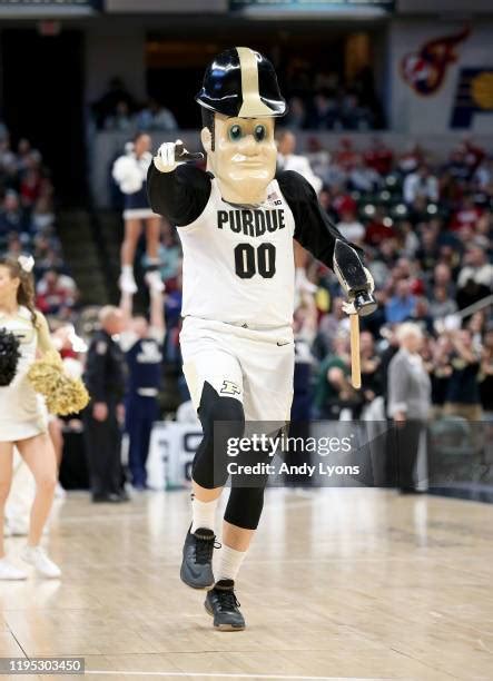 Butler Mascot Photos and Premium High Res Pictures - Getty Images