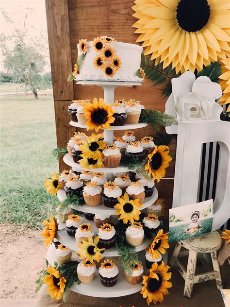 Sunflower themed birthday party | Sunflower birthday parties, Sunflower ...