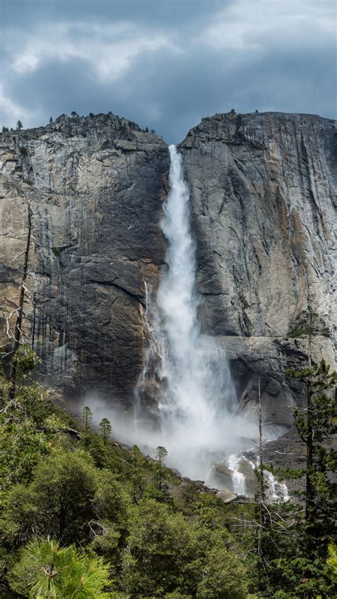 Yosemite Falls Phone Wallpaper - Mobile Abyss