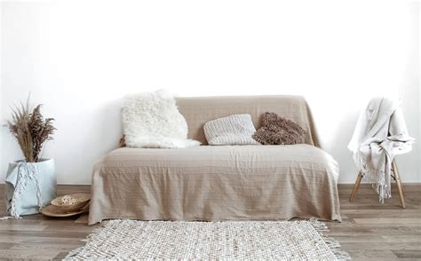 What Size is a Futon Mattress? | Sizes and Dimensions - TheFastr