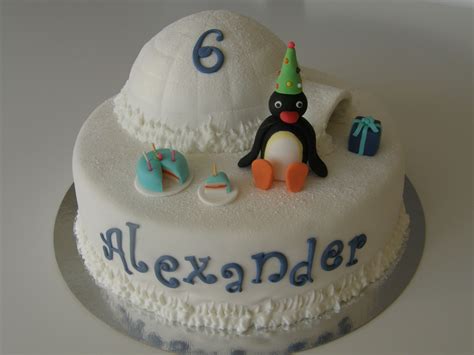 Pingu cake | Pingu cake, Girly cakes, Cake