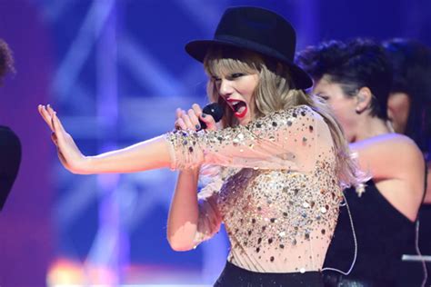 Taylor Swift, ‘I Knew You Were Trouble’ – Song Review