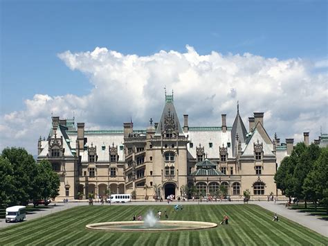 Tips For Visiting Biltmore Estate » Suitcase and a Map