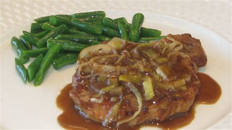 Beer-Braised Pork Chops Recipe - BettyCrocker.com