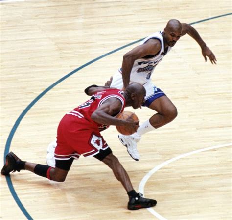 Was Michael Jordan's final shot with the Bulls a foul?