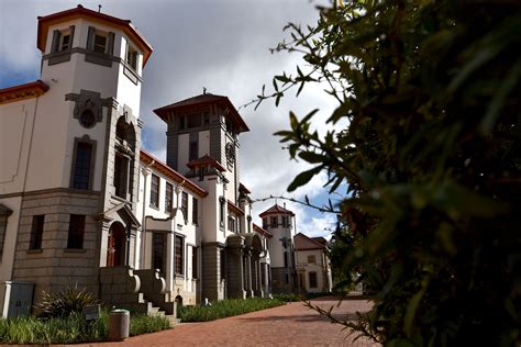 University of the Free State, Bloemfontein Campus, Main building (Photo: Charl Devenish ...
