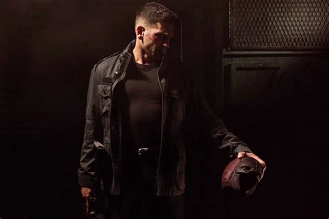 The Punisher Unmasks 'Daredevil' in New Season 2 Teaser