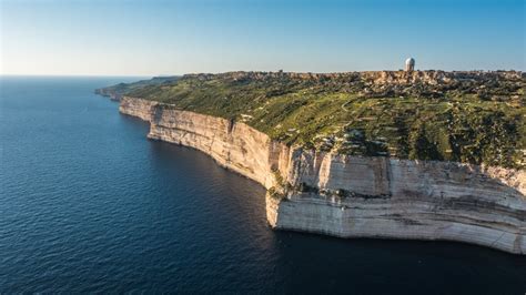 DINGLI CLIFFS - HIGHEST POINT IN MALTA | Zarb Coaches Ltd