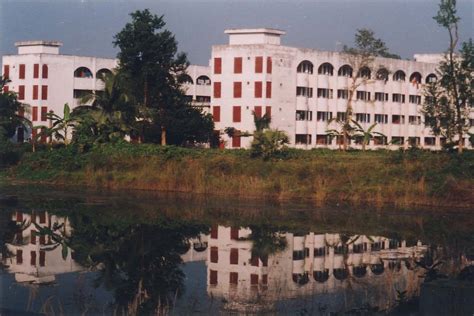 PHOTOS ISLAMIC UNIVERSITY KUSHTIA | ISLAMIC WORLD