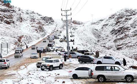 Snow falls at Jabal Al-Lawz in Saudi Arabia’s Tabuk region | Arab News