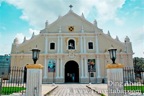 Ilocos Sur: Vigan Cathedral | The Travel Family