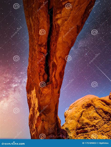 The Night Sky and Milky Way Over the Delicate Sandstone Arch of the ...