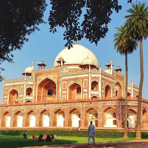 What to Do in Delhi, India for History Buffs: Exploring Ancient, Old and New Delhi — travelingmitch