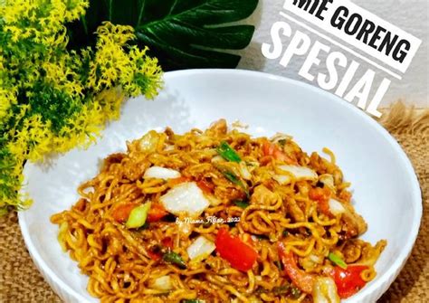 Resep Mie Goreng Spesial oleh Lanjarsih/Mama Fifian ( MasakanRumahan) - Cookpad