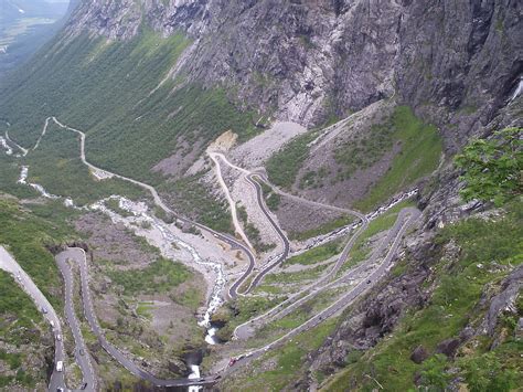 Trollstigen - Wikipedia