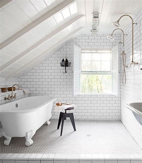 38 Practical Attic Bathroom Design Ideas - DigsDigs