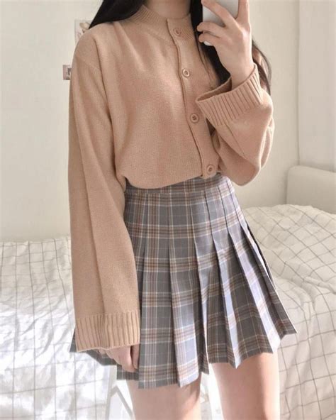 ropa asiatica - Búsqueda de Google | Stylish plaid, Kawaii fashion outfits, Plaid skirt outfit