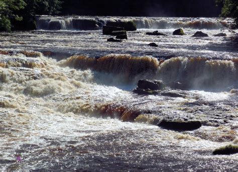 Aysgarth Falls | Where2Walk