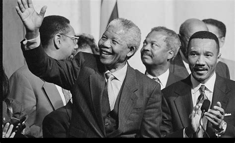 Which Best Describes Nelson Mandela in Ending Apartheid - CeceliakruwMack