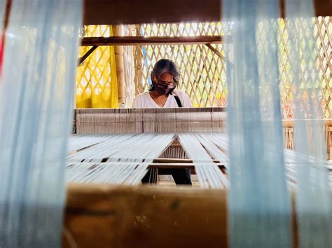 The art of Hablon weaving in Iloilo - Out of Town Blog