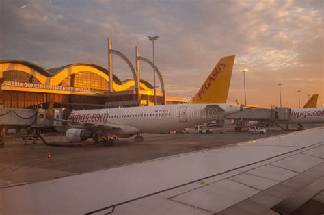 Istanbul, Turkey - October 31, 2022: Sabiha Gokcen International Airport Editorial Photography ...