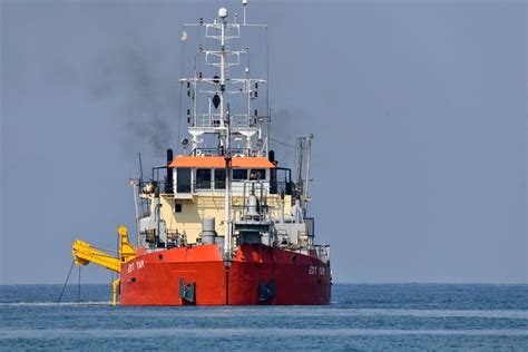 Everything You Need to Know About Dredgers - Martide