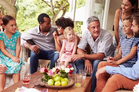 How to Handle Family Gatherings Sober | Banyan Pompano