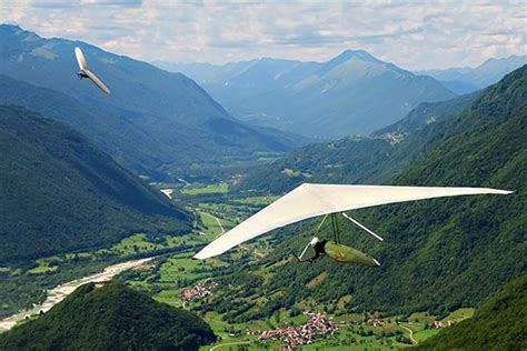 Hang gliding | Safety, Equipment & Locations | Britannica