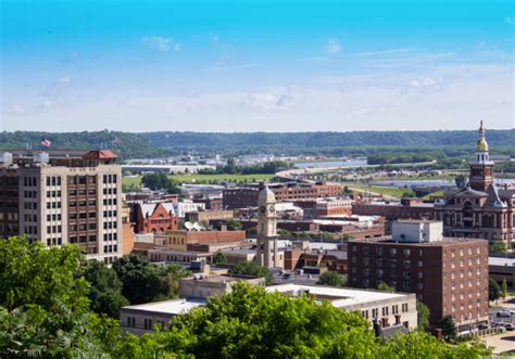 The 7 Best Things to Do In & Around Dubuque Iowa