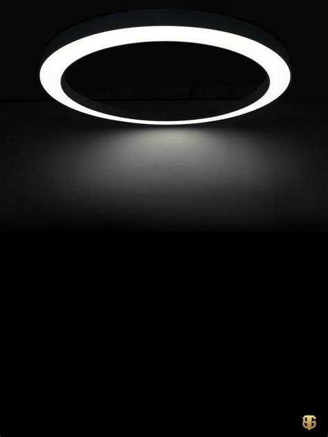 Đèn led selfie Black background ring light đẹp khi chụp ảnh và miễn phí