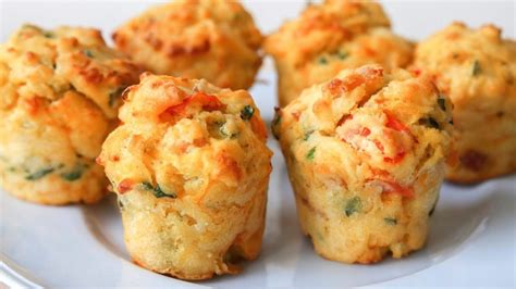 Savory Muffins: The Recipe for Tomato and Anchovies Muffins