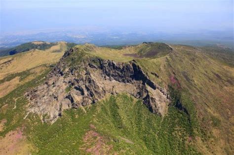 Geologists to Drill Into Jeju Volcano @ HanCinema