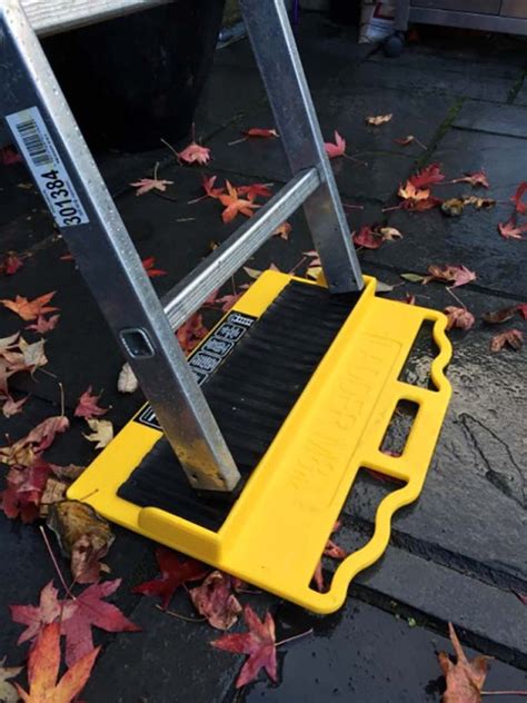 Innovative ladder safety device - Painting and Decorating News ...