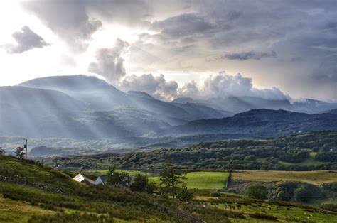 Glaslyn Valley – Sarah Parry