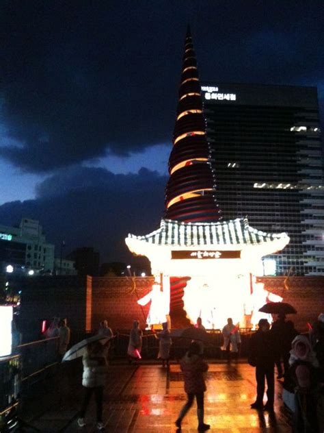 2012 Seoul Lantern Festival - (Cheonggyecheon Stream, downtown Seoul) - 999Places