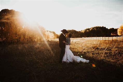 A Fall Country Wedding – Durango Weddings Magazine