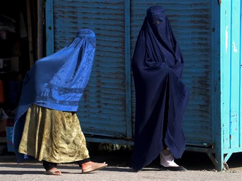 Afghan Women Burqa