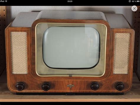 early 50s TV set Germany | Vintage tv, Vintage radio, Vintage television