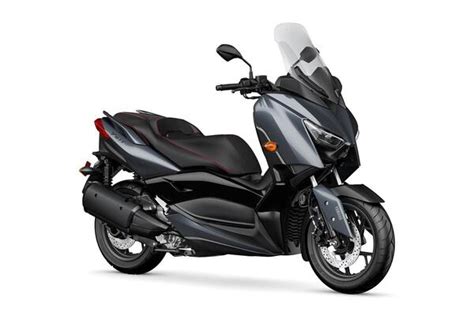 2024 Yamaha XMAX 300 Top Speed, Specs, Mileage, Features, & Price